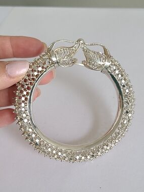 Vintage Silver Filigree Indian Openwork Serpent's Embrace Luxury Bangle Bracelet